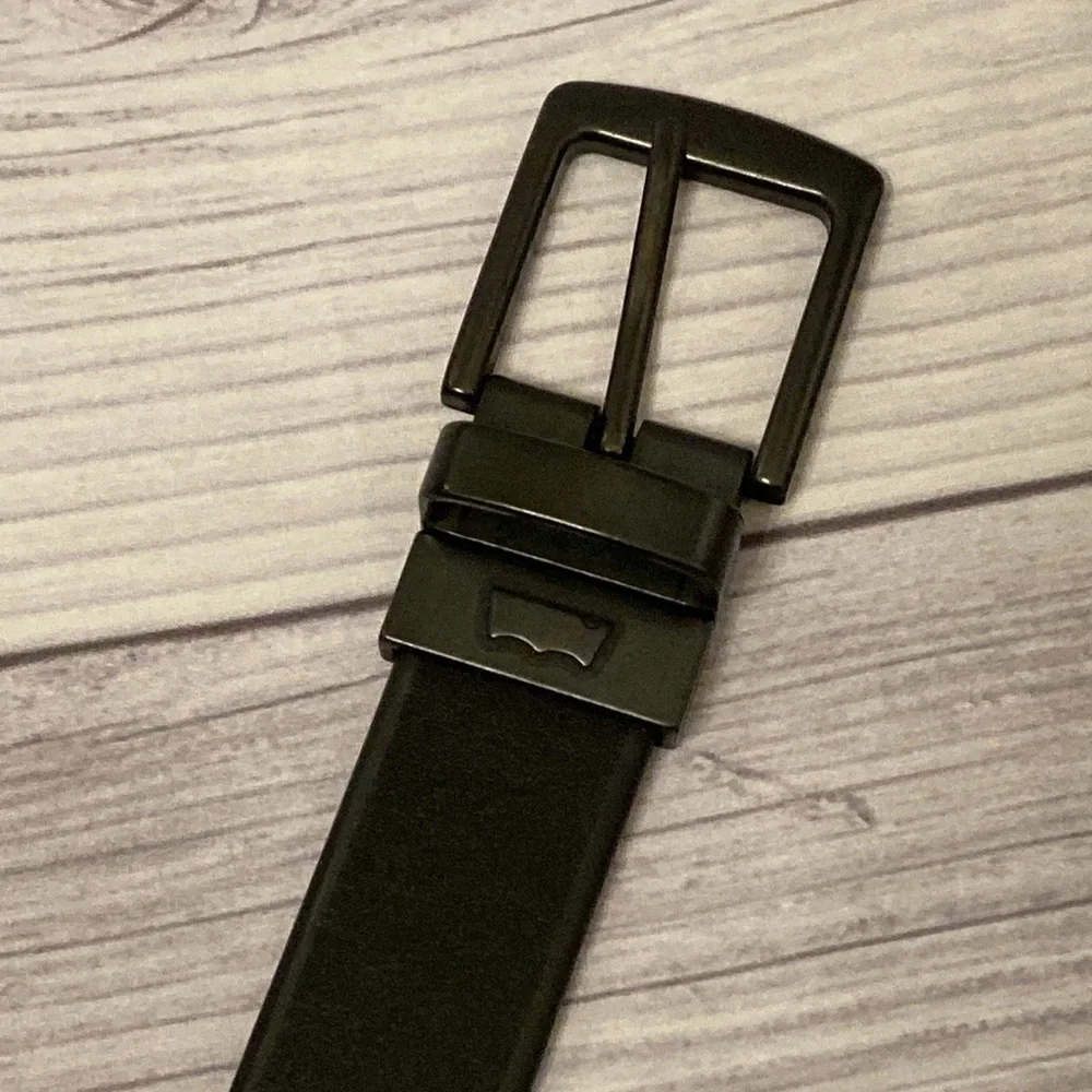 Boy’s black/brown faux leather reversible belt